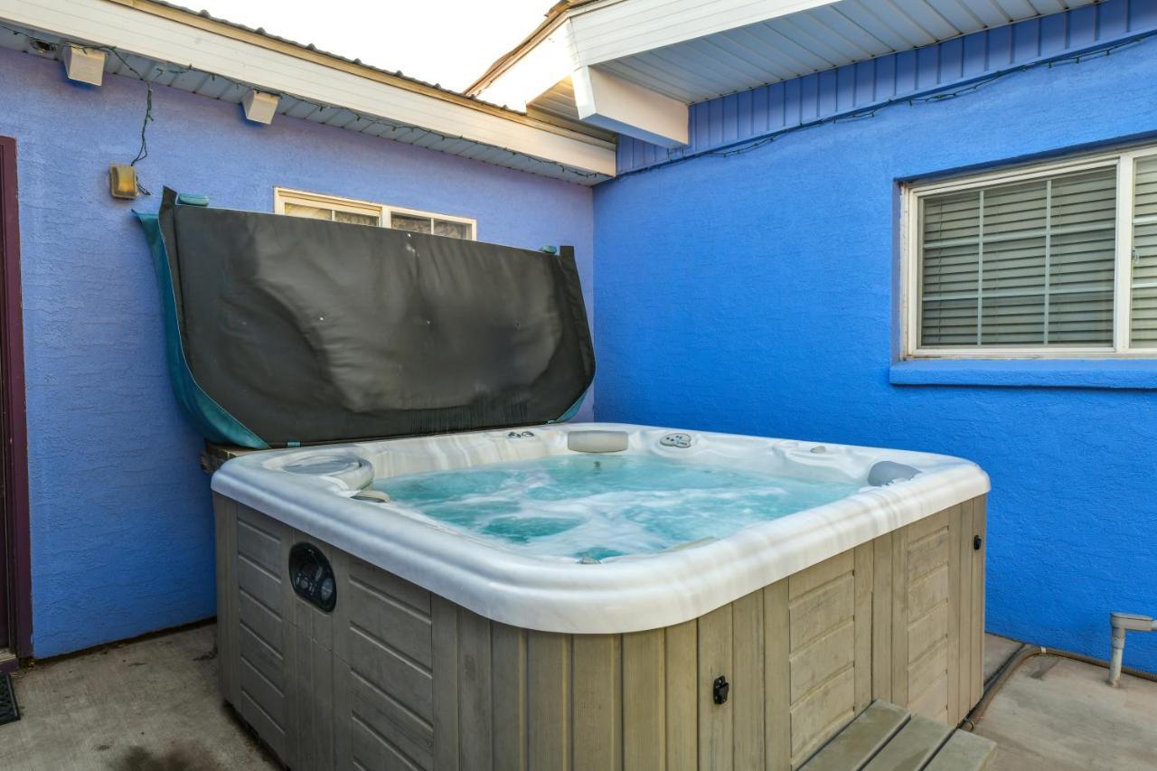 Inn 1 - Downtown 1 Bedroom Unit, Sleeps 6 With Shared Hot Tub Moab Kültér fotó